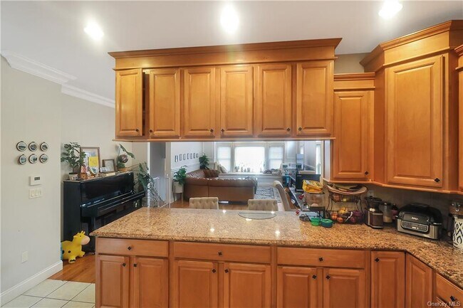 Building Photo - 29 Arbor Glen