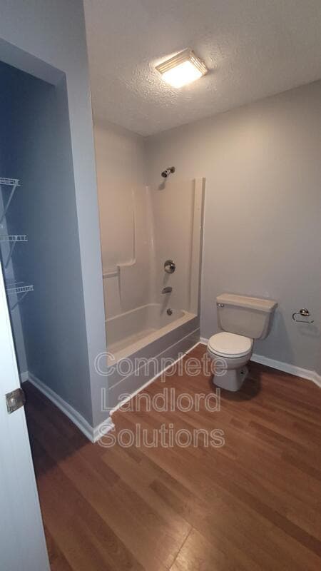Building Photo - 80 Ridgecrest Ct