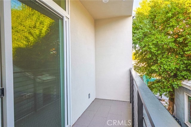 Building Photo - 14754 Gilmore St