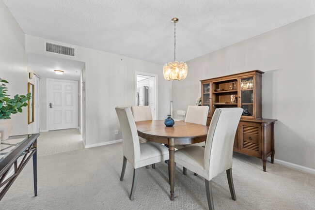 Building Photo - 3300 S Ocean Blvd