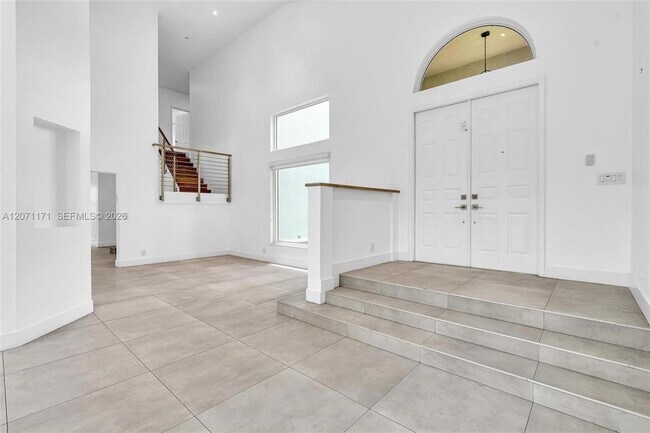 Building Photo - 3433 SW 52nd Ct