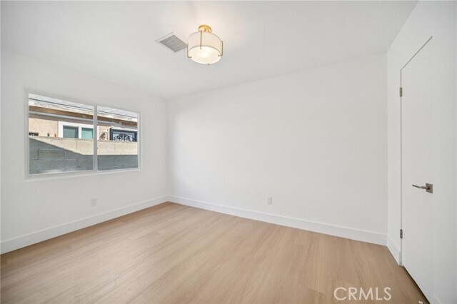 Building Photo - 8061 Hesperia Ave