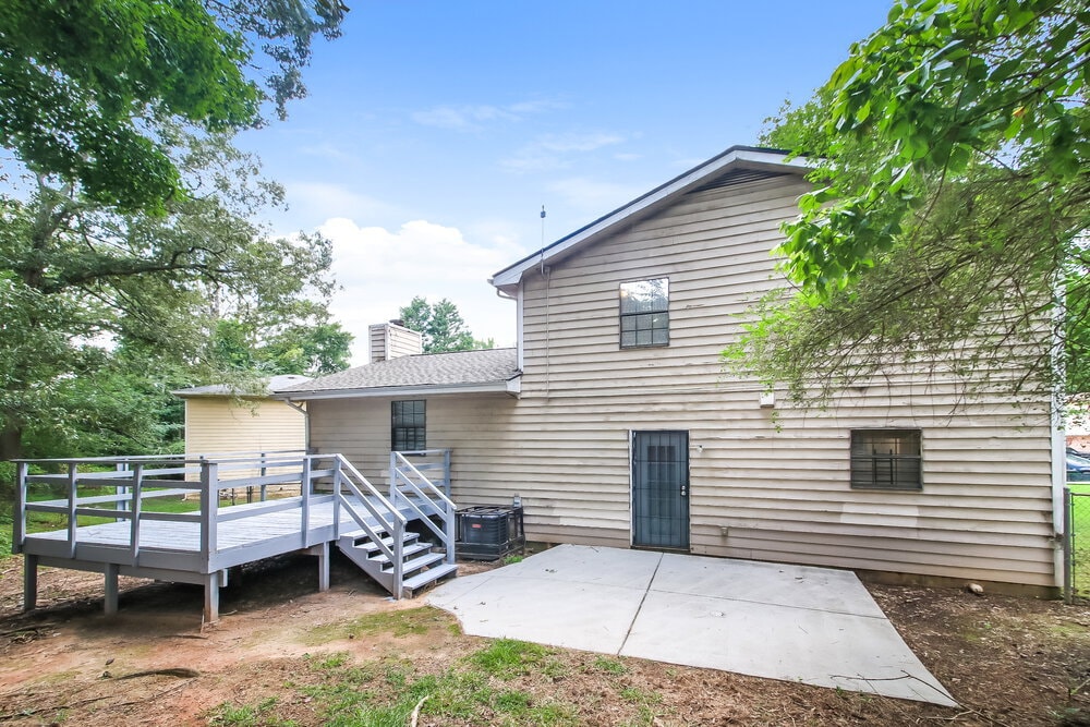 Building Photo - 127 Gristmill Ct