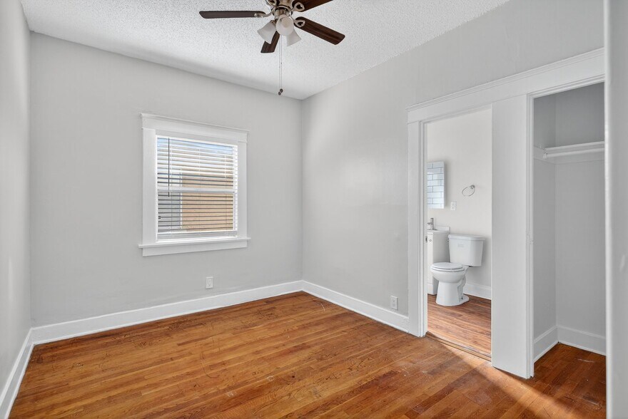 Building Photo - 915 Cherry Ave