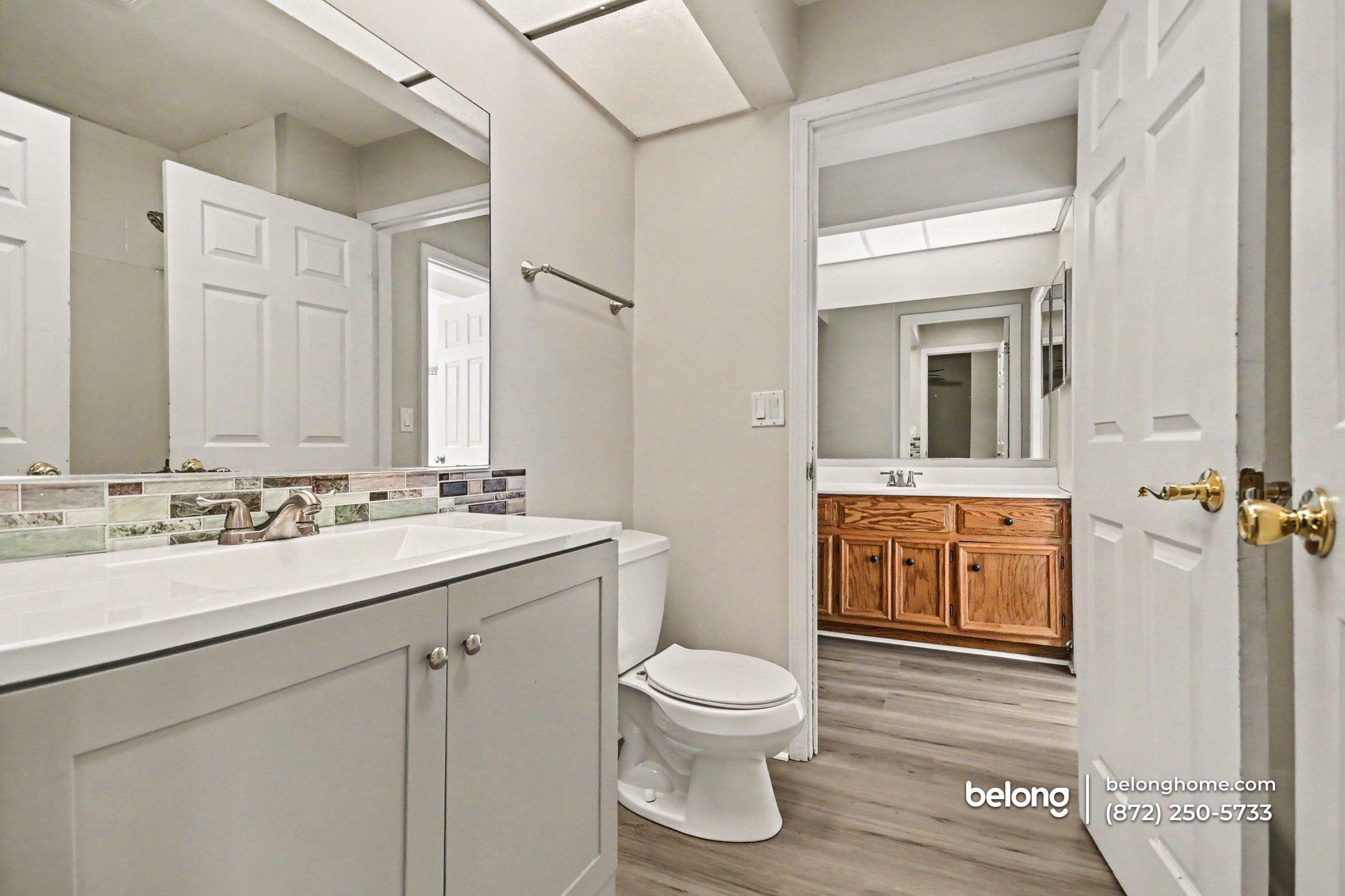 Building Photo - 505 Nebraska Cir