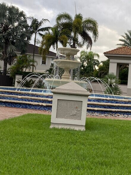 Building Photo - 12301 SW 124th Ter