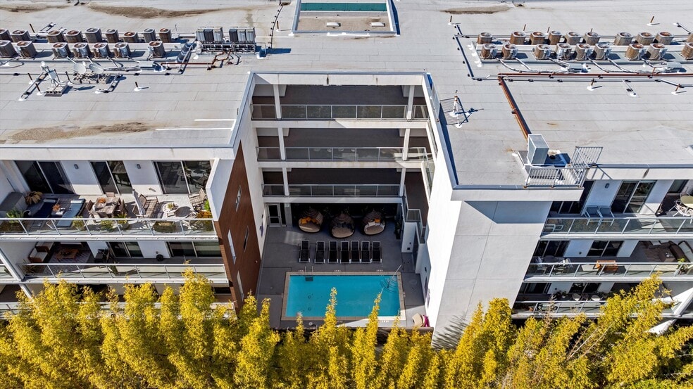 Building Photo - 4140 Glencoe Ave