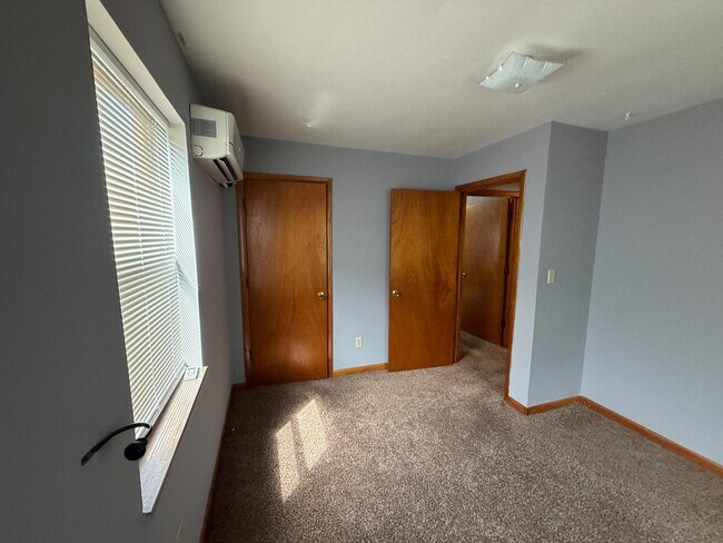 Building Photo - 1746 Morningside Dr