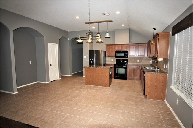 Building Photo - 3604 Kale St