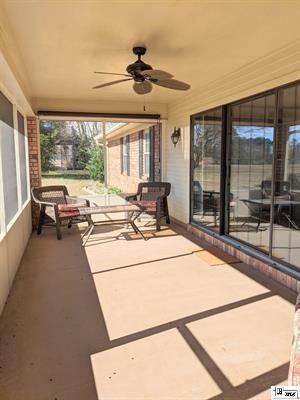 Building Photo - 516 Pine Hills Dr