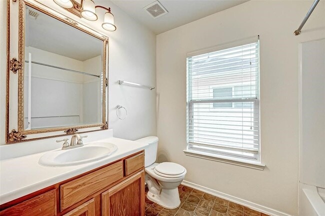 Building Photo - 20591 Sycamore Crest Ln