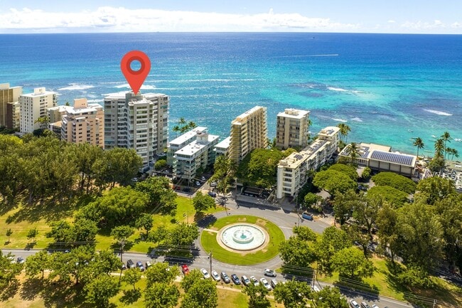 Building Photo - 2969 Kalakaua Ave