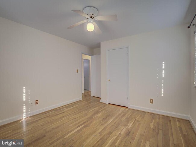 Building Photo - 31 Fort Williams Pkwy