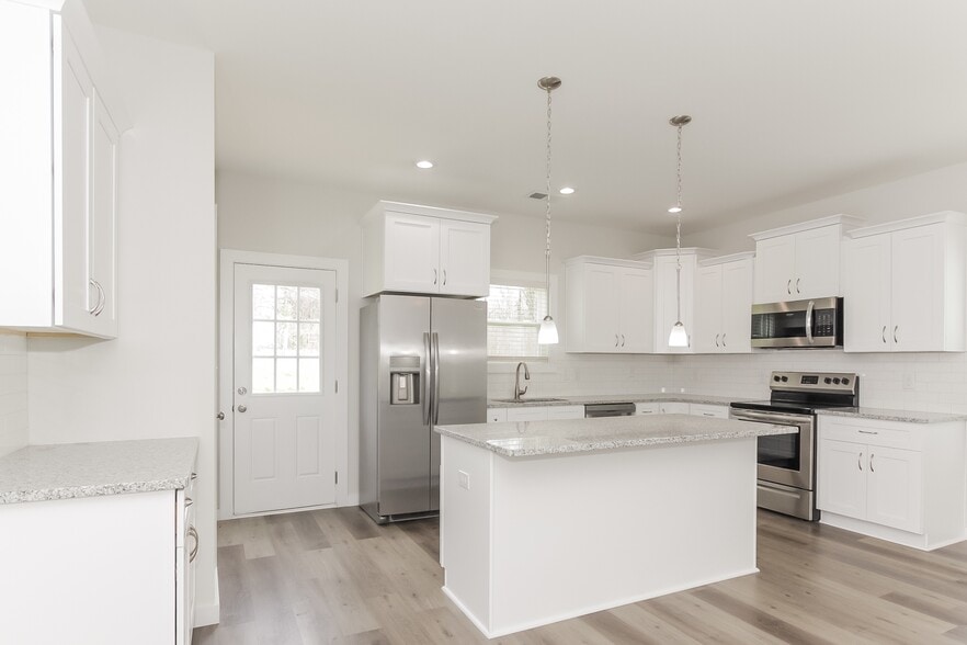 Building Photo - 936 Cassidy Dr