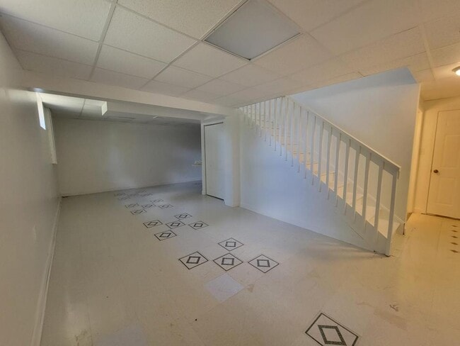 Building Photo - 101 Hemlock Ct