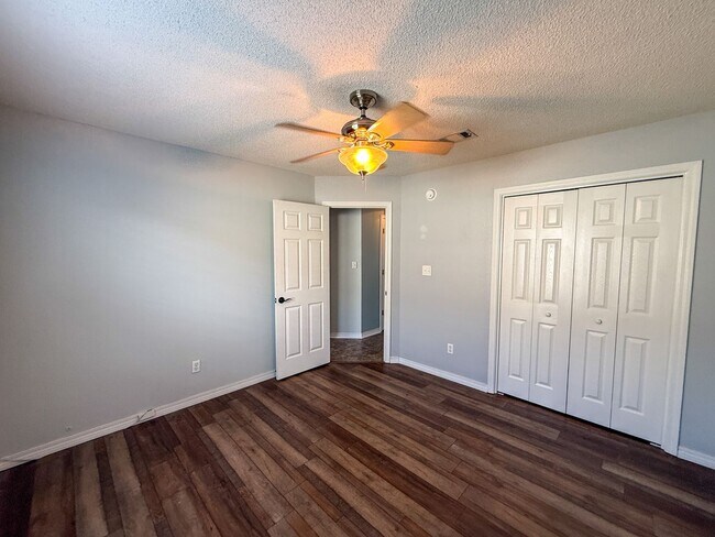 Building Photo - 4118 Spinnaker Pl