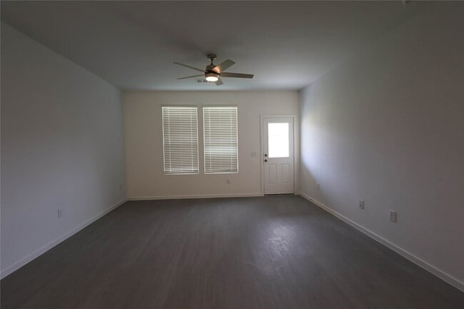 Building Photo - 15369 Dapple Blf Ln