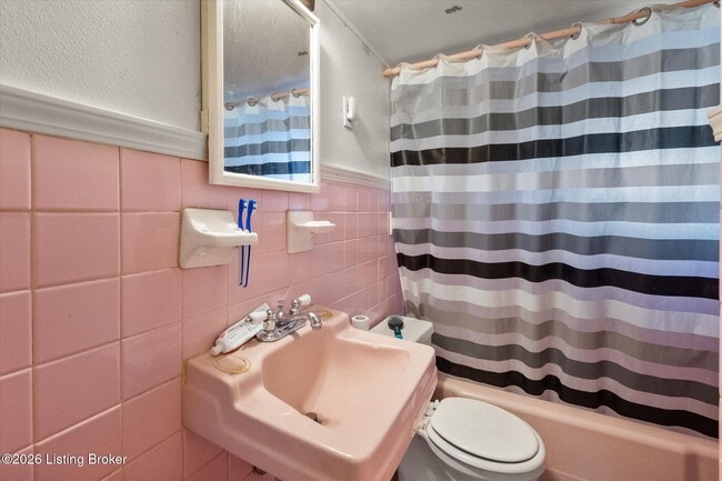 Building Photo - 4925 Southside Dr