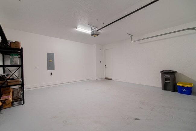 Building Photo - 5447 Starfish Rd