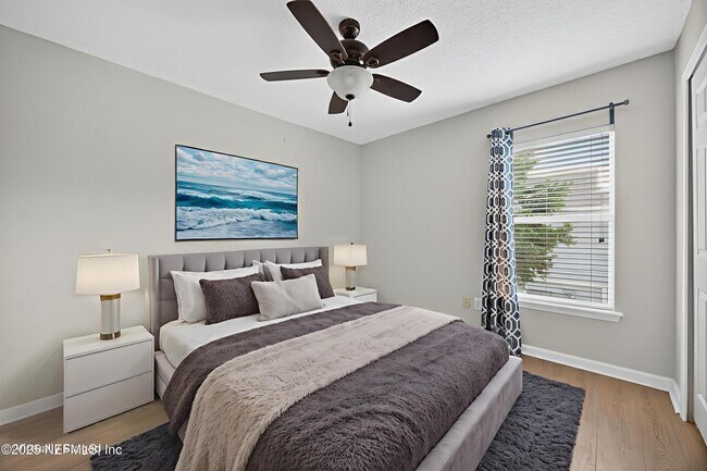 Building Photo - 7055 Deer Lodge Cir
