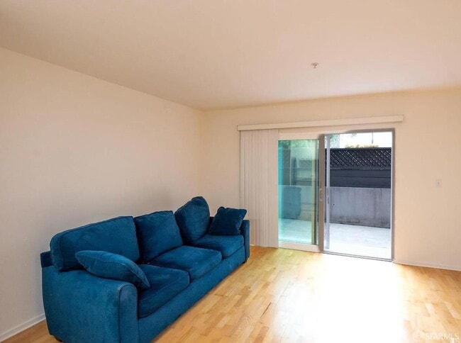 Building Photo - 8400 Oceanview Terrace