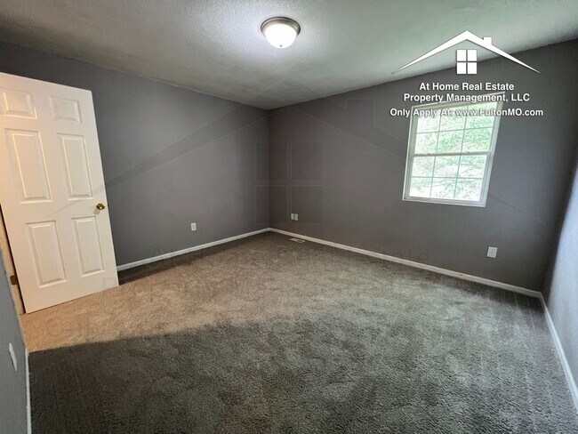 Building Photo - 1012 Boulder Ct