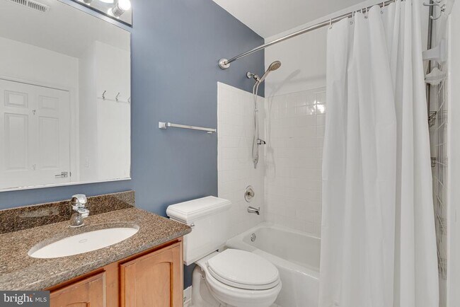 Building Photo - 1498 Hampton Hill Cir