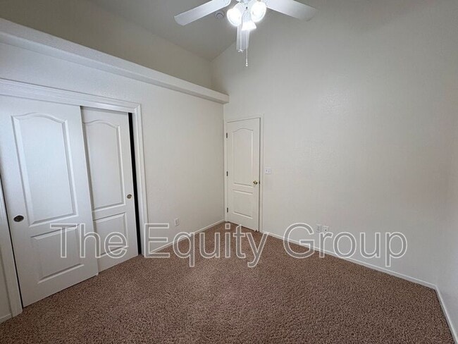 Building Photo - 3432 S Martin Ct