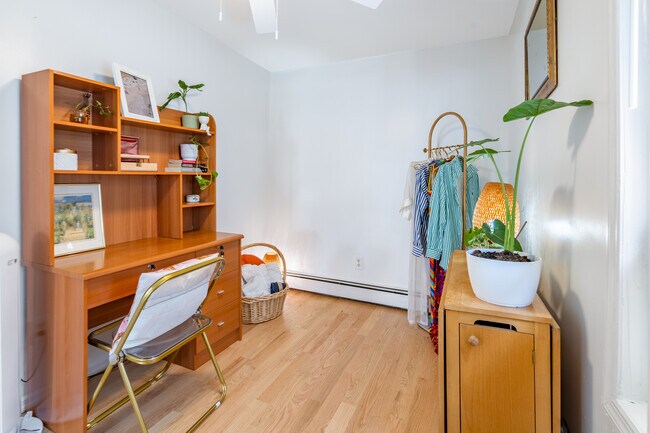 Building Photo - 320 Beach 101st St