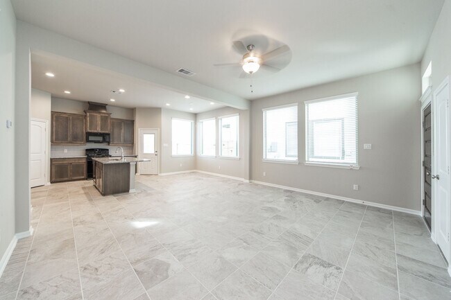 Building Photo - 5131 Pr Ter Ln