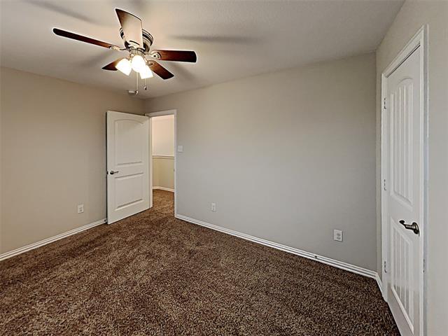 Building Photo - 10512 Wild Oak Dr