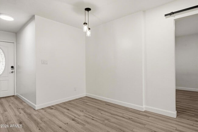 Building Photo - 2219 N 74th Pl