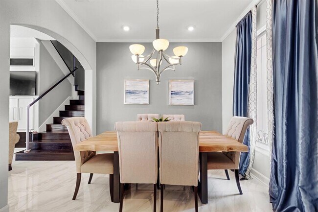 Building Photo - 305 Harborside Cir
