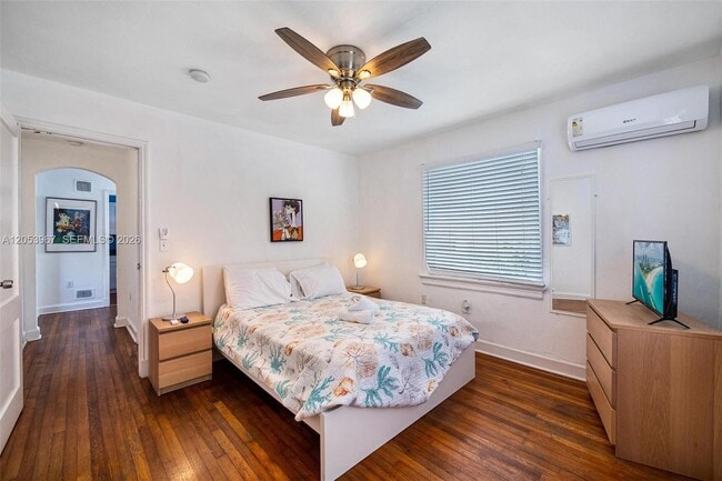 Building Photo - 39 Sidonia Ave