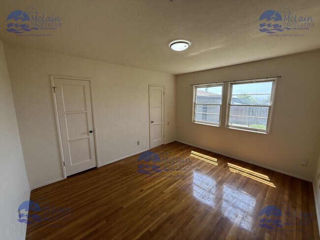 Building Photo - 4236 Corinth St