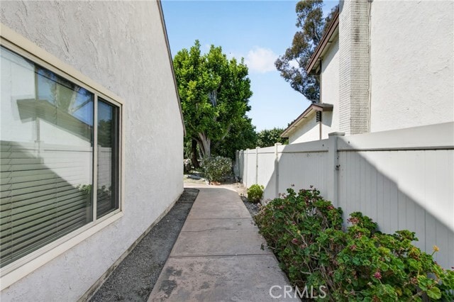 Building Photo - 2372 Apple Tree Dr