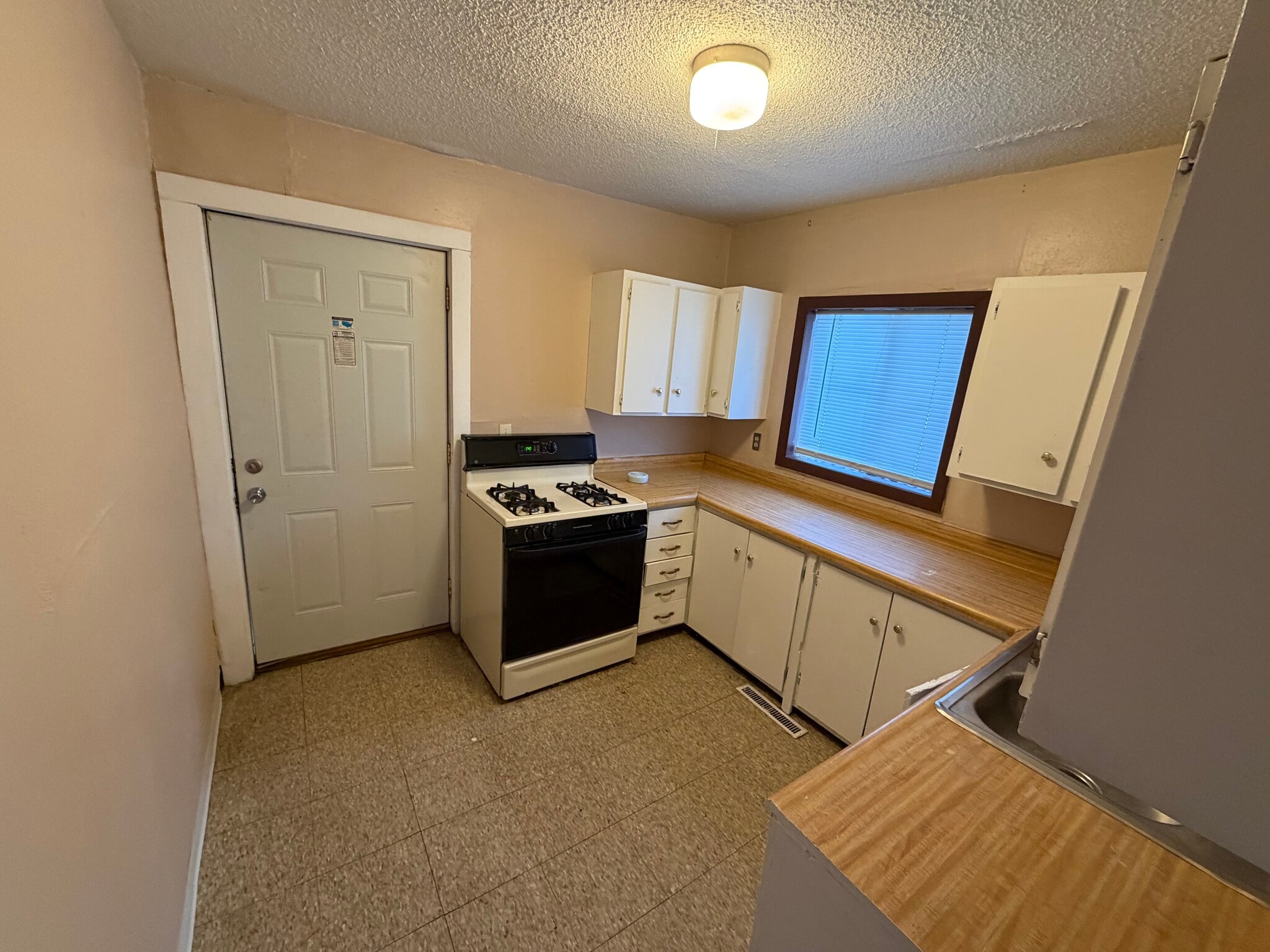 Building Photo - 1604 16th St