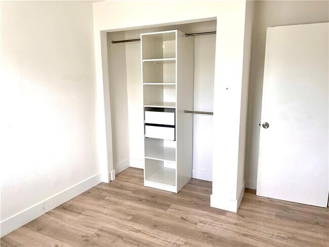 Building Photo - 10930 Royal Palm Blvd