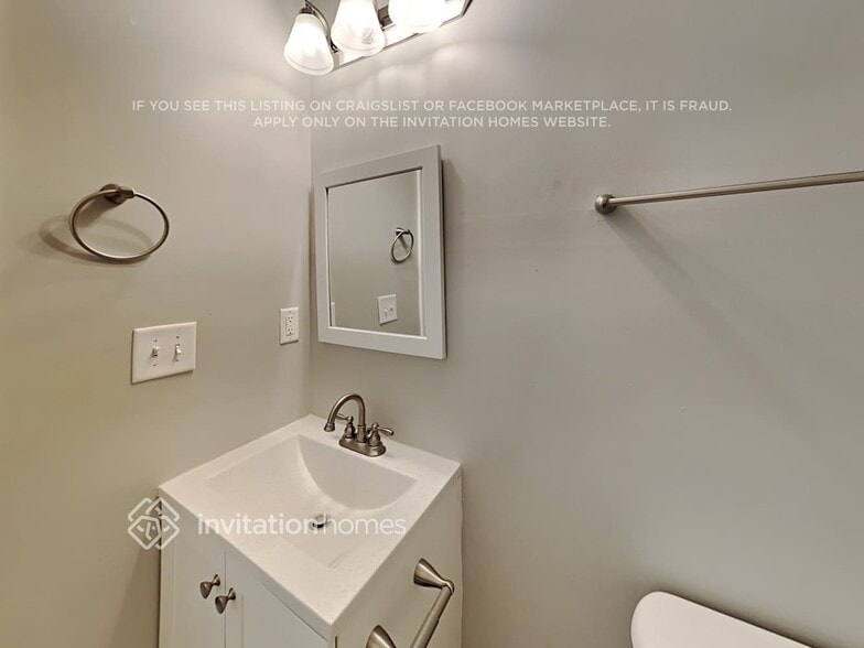 Building Photo - 1347 Cochran Crossing