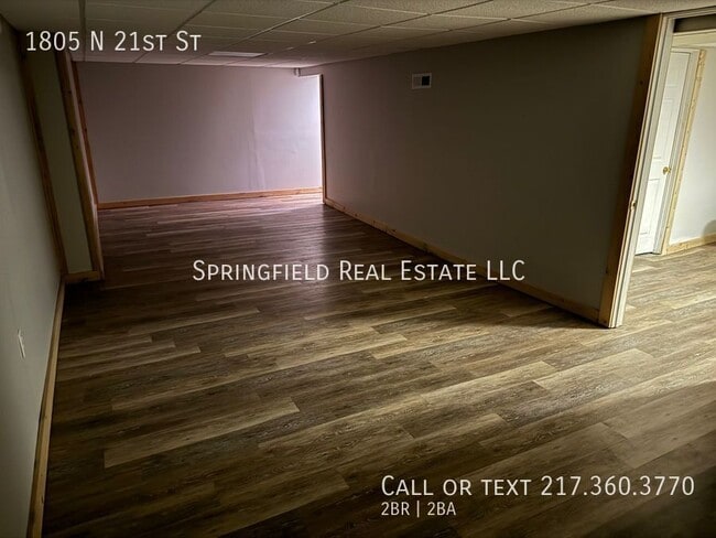 Building Photo - 1805 N 21st St