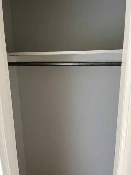 Building Photo - 15A Carolyn Ter