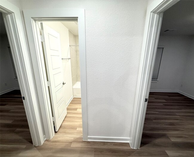 Building Photo - 3339 Silvery Bryum Dr