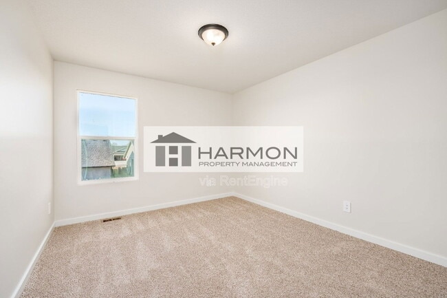 Building Photo - 2078 N Reece Ct