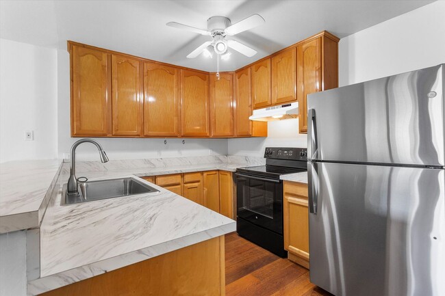 Building Photo - 1145 Bismarck Ln