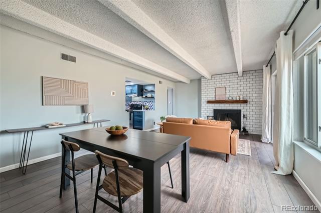 Building Photo - 2525 S Dayton Way