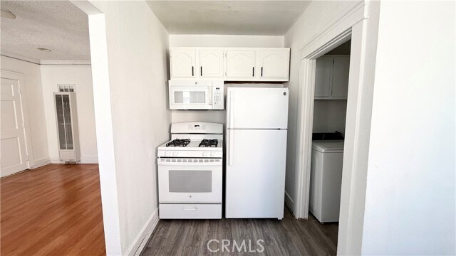 Building Photo - 1209 Spence St