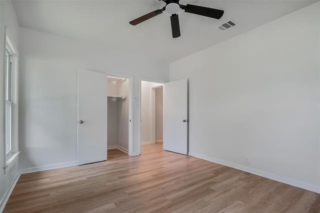 Building Photo - 1421 S Scullin Ave
