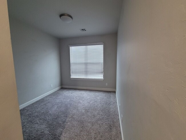 Interior Photo - Western Townhomes