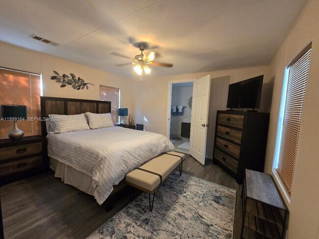 Building Photo - 35250 SW 177th Ct