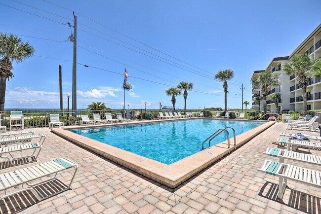 Building Photo - 2700 Ocean Shore Blvd